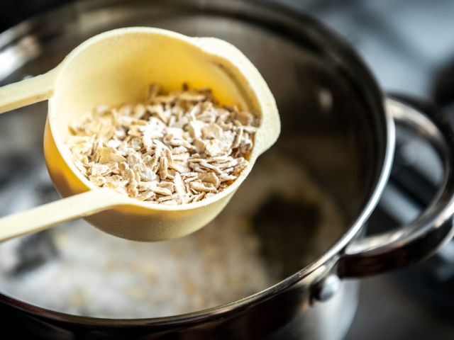 Cooking oats