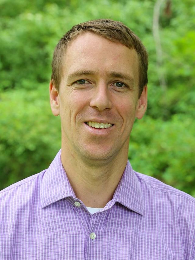 Photo of Dave Andrews